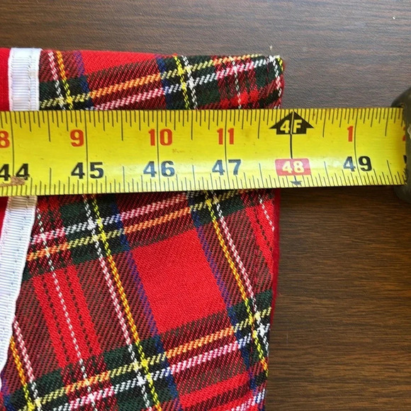 Crown & Ivy Monogrammed With "S" Christmas Tree Skirt Red W/Plaid Trim - Picture 7 of 8